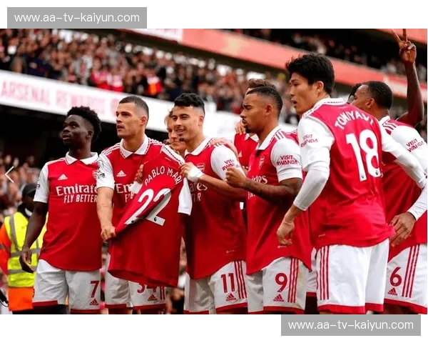 英超16强：燃情绿茵，谁与争锋？